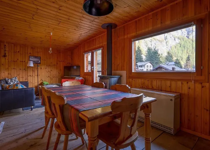 Апартаменты Base Camp By Interhome Эволен