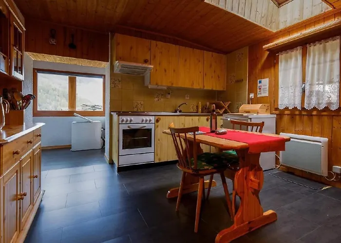 Base Camp By Interhome Апартаменты Эволен